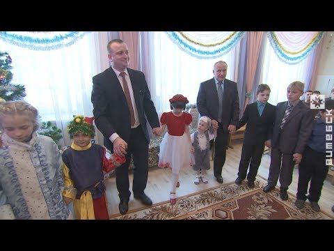 Николай Шерстнёв поздравил с Новым годом воспитанников детского дома (27.12.2018)