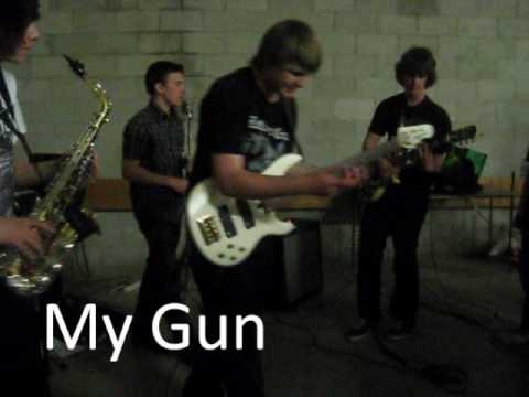 The Uproars- My Gun