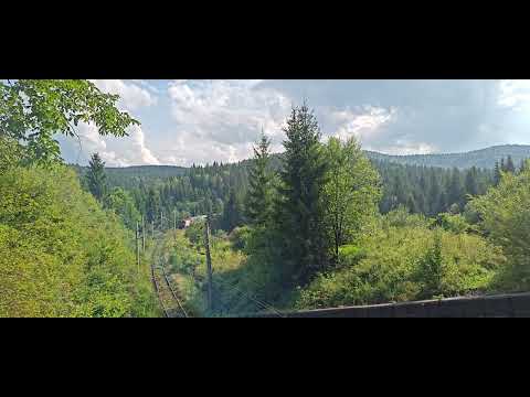 MEGA salut cu EA 904 cu IR 12830 în trecere pe viaductul Răchita