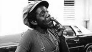 Dennis Brown - Sitting And Watching. Ranking Dread - Lots of Loving.