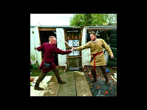 Sharpening Grimfrost's Sáreldr (Ready for Battle)