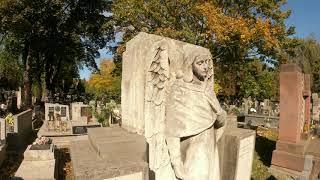 4K Cracow Cemetery Walk in Autumn (Cmentarz Rakowicki - 1803 yr) #CracowWalk4K