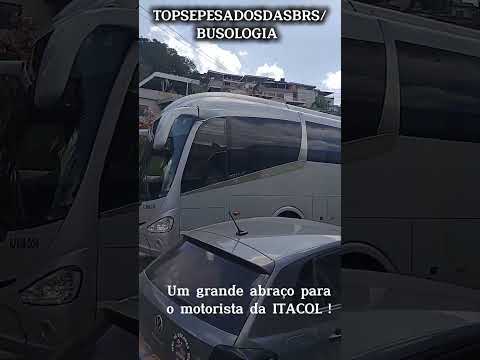 Irizar i6 da ITACOL Turismo , RJ 898.004 , em Pirapetinga , MG .