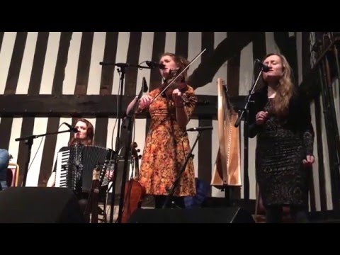 Lady Maisery, O'Hooley & Tidow, and Grace Petrie perform their version of 'This Woman's Work'.