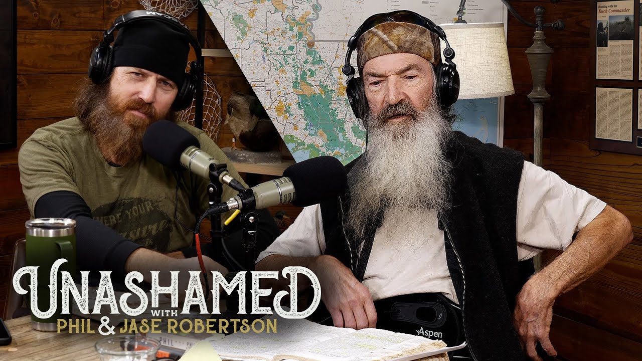 Ep 595 | Phil Is About to Have Back Surgery & Jase Is Floored by His Pain Tolerance