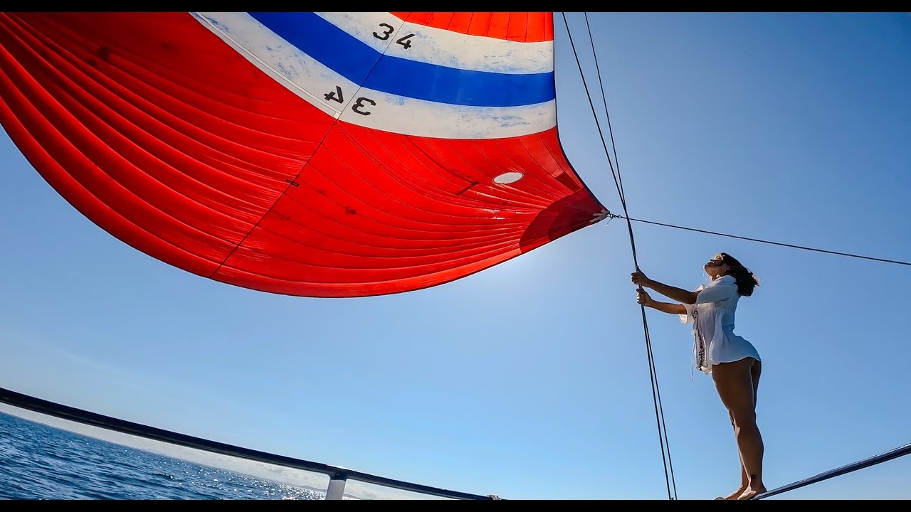 OUR FIRST FLIGHT: Spinnaker sailing for dummies - Episode 30