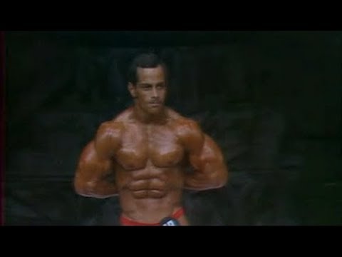 Heinz Zahlmeier - Mr. Universe 1980 Posing
