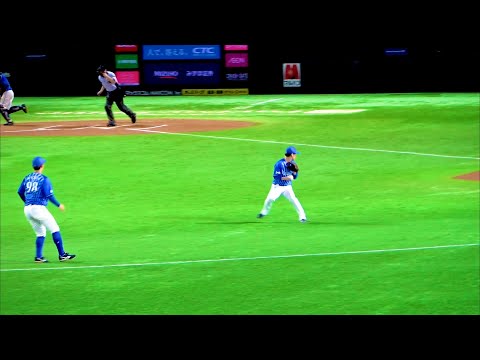 【くるっと一回転】守備固めでいきなりボールが飛んできた！ 柴田竜拓の軽快なプレー！ 横浜DeNAベイスターズ 2023/6/8