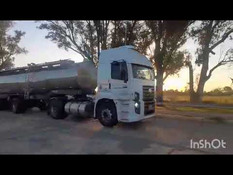 Camiones en cruce de RP158 y RN19 , San Francisco , Cordoba , video 136 . SUSCRIBITE !!