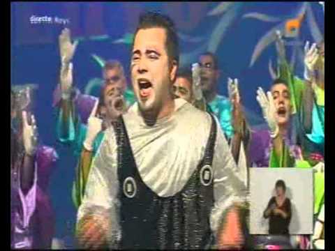 MURGA LOS TITI ROYS 2015 - PRESENTACIÓN - A LAS ORDENES DE MI CHAMAN