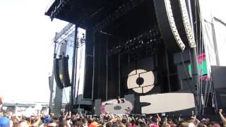 Bingo Players - Out of my Mind - Electric Zoo 2012