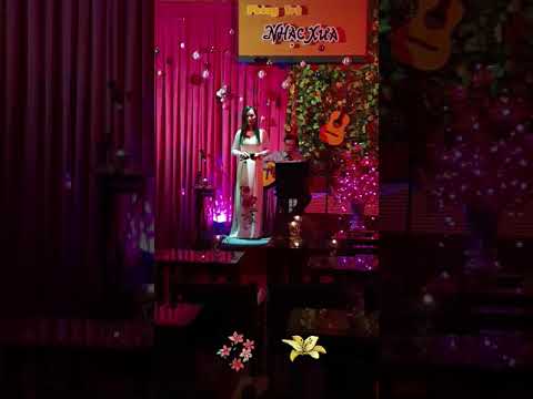 Thể hiện bởi Minh Oanh