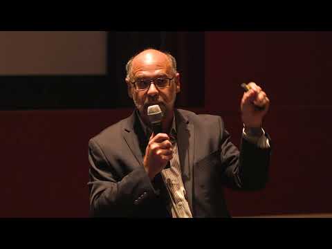 Talking about Peace | David Smith | TEDxFulbright