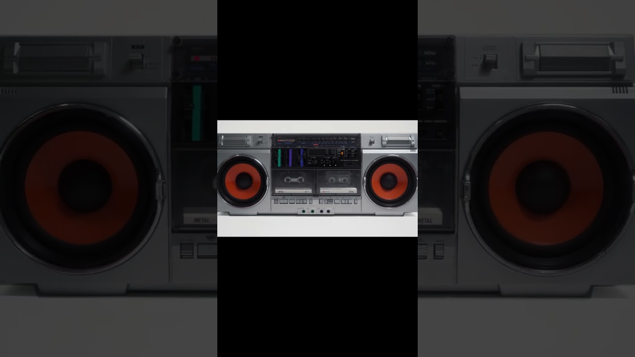 #BUMPOFCHICKEN  #BOC30th 結成30周年のメモリアルアイテムとして、「BUMP OF CHICKEN CASSETTE TAPE COLLECTION」の制作が決定しました。