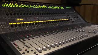 Video thumbnail for Digidesign Control 24 by Rikardo Gallegos