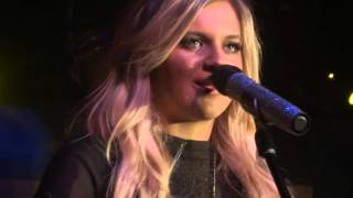 Stilettos- Kelsea Ballerini at Joe&#39;s Bar