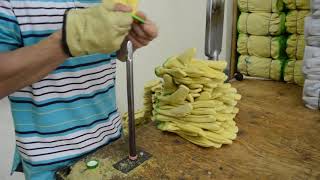 INDUSTRIA DE GUANTES DE CARNAZA