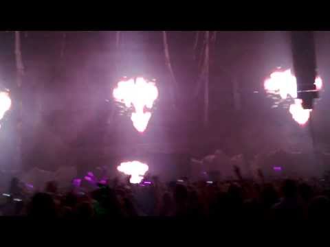 Tiesto Live @ November Lights 2013-11-30 in Stockholm Tele2 Arena