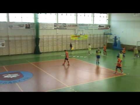 14.12.2008 UKS Junior Zbąszynek I - Wściekłe Kojoty 2:4