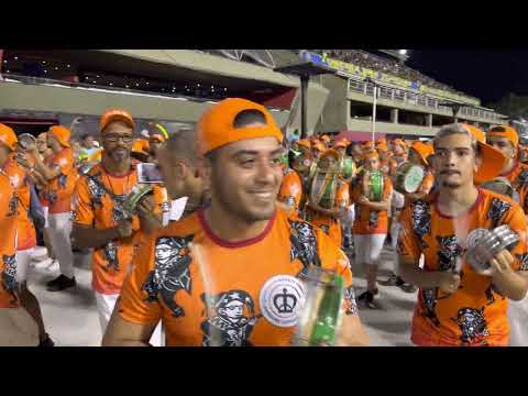 Bateria da Imperatriz no ensaio técnico para o carnaval 2023!