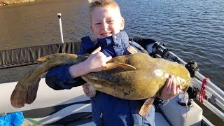 Late Fall Flathead and Channel Cats - Catfishing with my boys