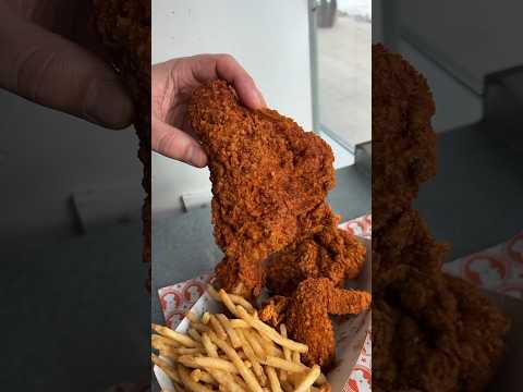 Some of the best fried chicken in NYC is coming out of Blue Ribbon Fried Chicken! #DEVOURPOWER #yum