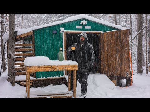 Winter SNOW STORM Off Grid Living 