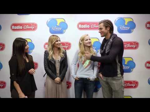 Cloud 9 Cast - The Cloud Meter | Radio Disney Insider | Radio Disney