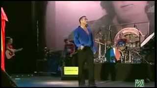 Morrissey Trouble Loves Me, Live