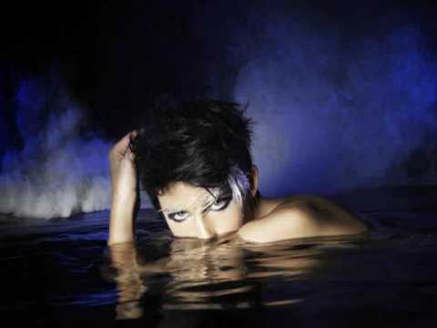 Misja Helsloot & Manuel Reelsdahl "Stronger"