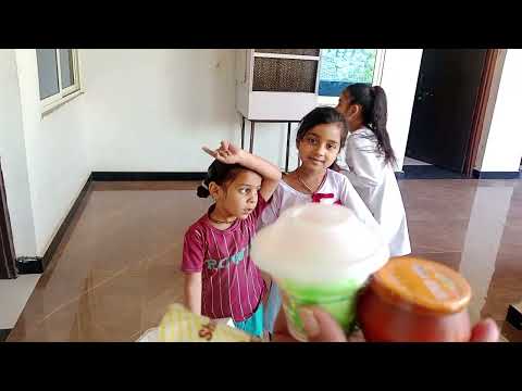 pranshul or bache icecream khate hue 🍦🍦