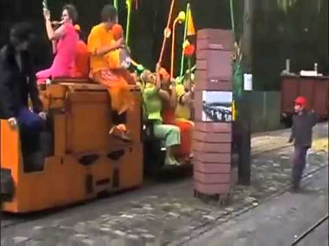 schwarz rot atemgold 09 extraschicht 2004 zeche nachtigall witten - colourful groove