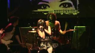 "Rock Paper Scissors" - Midori LIVE at the Phoenix