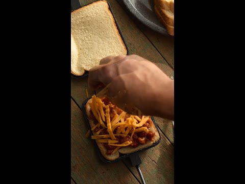 Campfire Chili Pockets