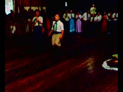 Luan dançando chula no CTG Saudade do Sul