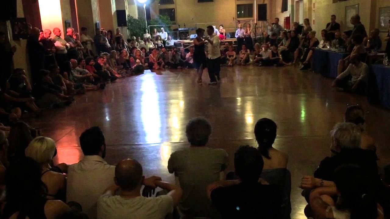 Alejandro Larenas y Marisol Morales A Pan y Agua D'Agostino 4 5