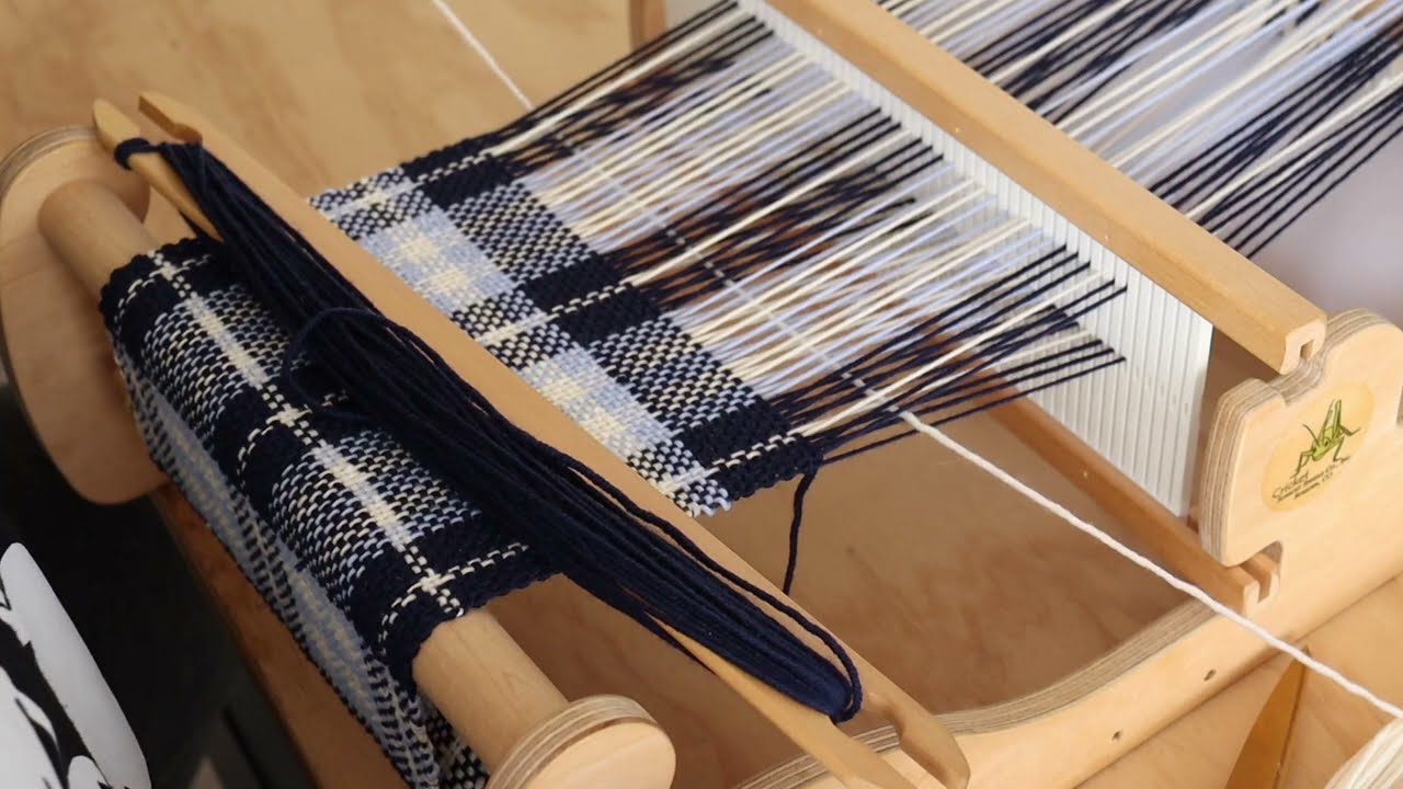 How to Carry Up Your Weft