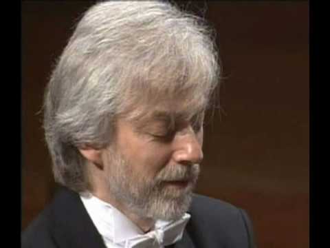 Fryderyk Chopin, Koncert e-moll, Romance: Larghetto (p.1). Krystian Zimerman