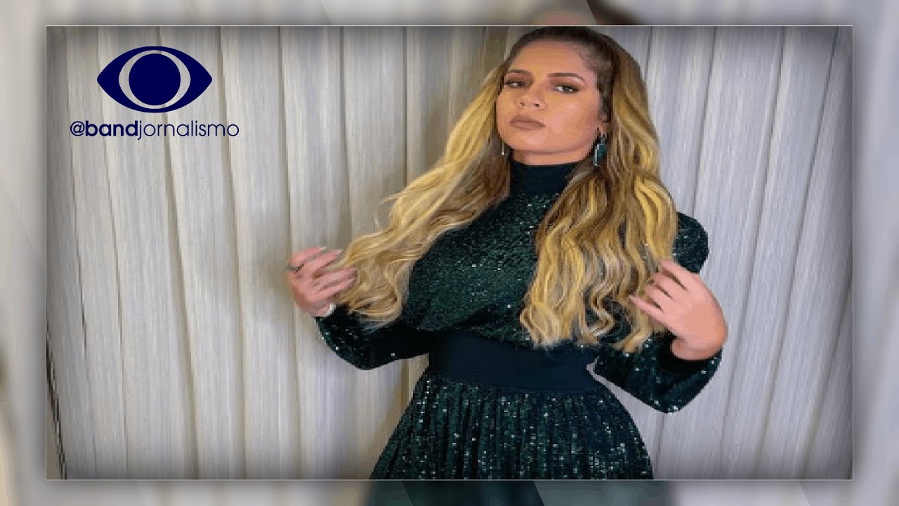 Cantora Marília Mendonça morre em queda de avião em MG