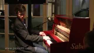 Boogie Woogie Runner - Luca Sestak live