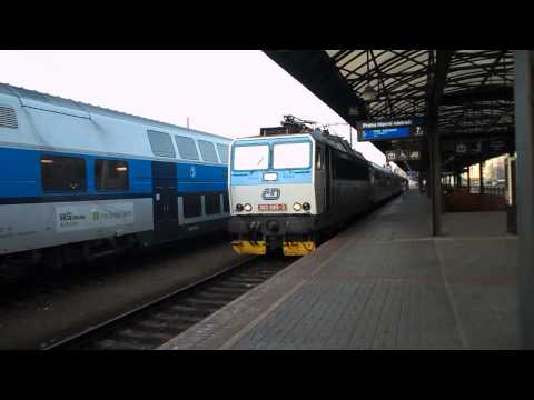 Odjezd vlaku R 647 Blaník (ČD 362.085) - Praha hl.n., 16. 11. 2013