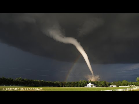 Tornado, Rainbow, Lightning: The Legendary Mulvane Trifecta (June 12, 2004)