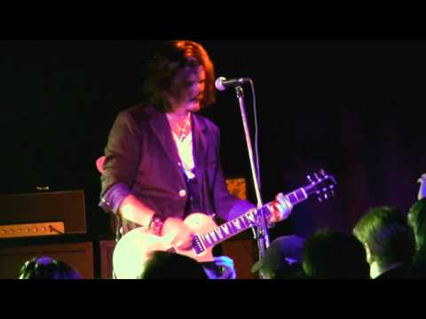 GILBY CLARKE - KNOCKIN ON HEAVENS DOOR LIVE IN LONDON 2012 - GUNS N ROSES