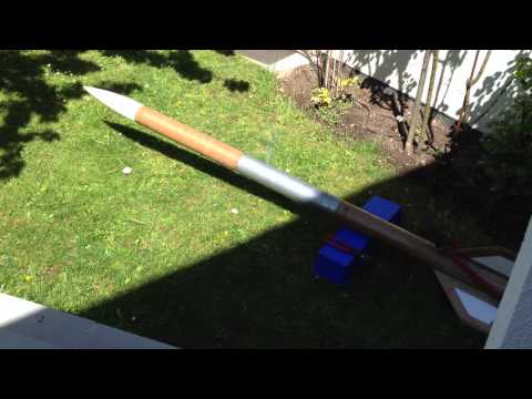 Ausstosstest mit SP & Pyroflocken Coktail.MOV