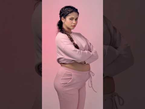 දැවෙන ප්‍රශ්න🫤#sugarlips #sugarlipssl #short #shorts #pregnant