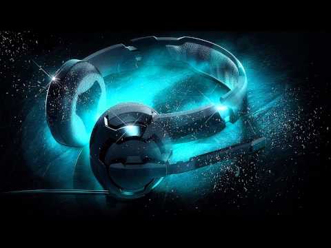 Phrenik feat. Nikki B - Stay Where You Are (Original Mix)