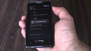 How To Wipe The Data On A Motorola Droid Razr Maxx XT912 Smartphone