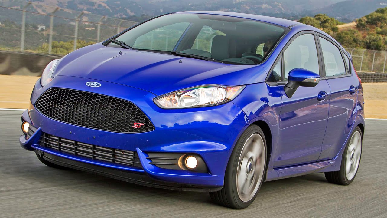 2014 Ford Fiesta ST Hot Lap! - 2014 Best Driver's Car Contender