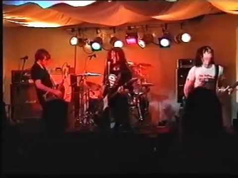 The Yes-Men - What's Wrong (Live April 2000)