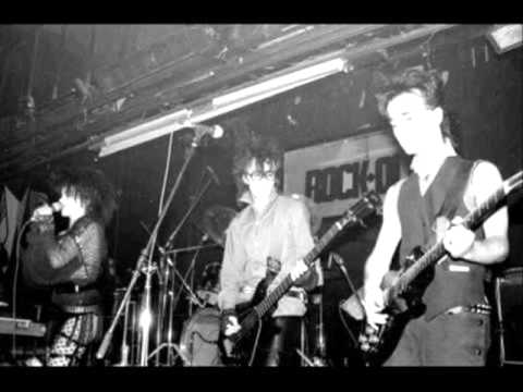 Los Seres Vacíos - Directo en Sala Rock-Ola, Madrid (1984)